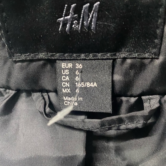 Jacket - Picture 6 of 7